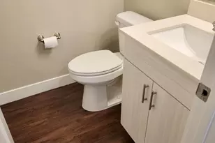 275 E 650 S, Kanab, UT 84741 - Photo 8