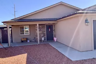 852 E Rocky Rd, Kanab, UT 84741 - Photo 2