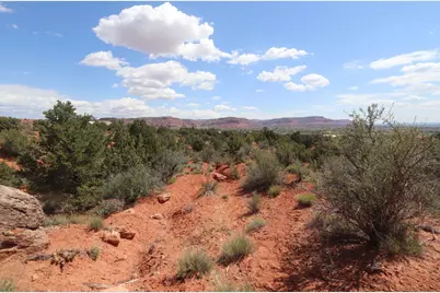 977 W Vermillion Dr, Kanab, UT 84741 - Photo 6