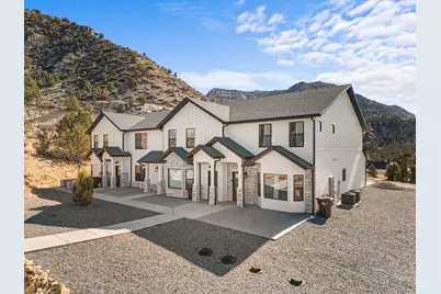 421 E White Sands Way #B, Orderville, UT 84758 - Photo 2