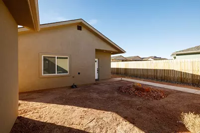 1558 S Creekside Dr E, Kanab, UT 84741 - Photo 46
