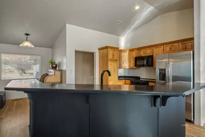 3770 E Juniper Cliffs Dr, Kanab, UT 84741 - Photo 8