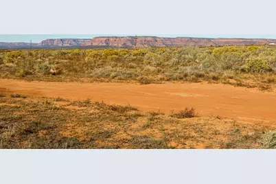 1555 S Lost Springs Dr, Kanab, UT 84741 - Photo 16