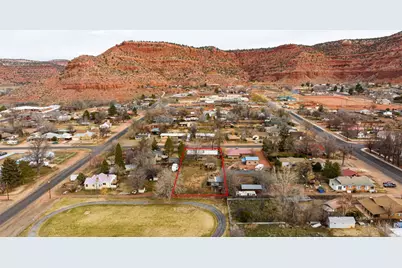 61 W 200 N, Kanab, UT 84741 - Photo 4