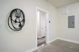 236 E 200 N, Kanab, UT 84741 - Photo 36