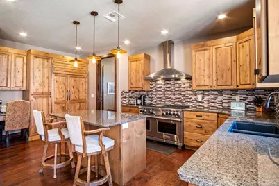 565 E El Valle Dr, Kanab, UT 84741 - Photo 22