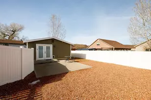 632 S Hillside Dr, Kanab, UT 84741 - Photo 28