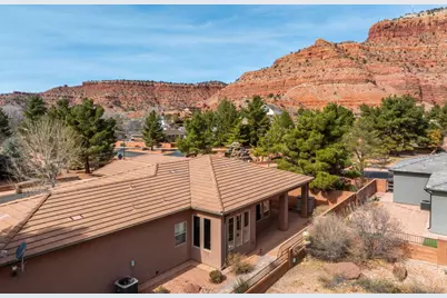 281 W Ladera Ln, Kanab, UT 84741 - Photo 8