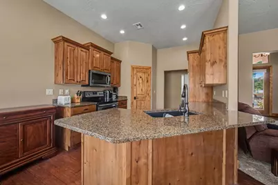 281 W Ladera Ln, Kanab, UT 84741 - Photo 16