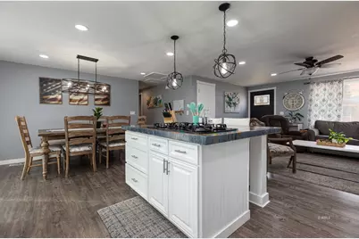 238 E 330 N, Kanab, UT 84741 - Photo 6