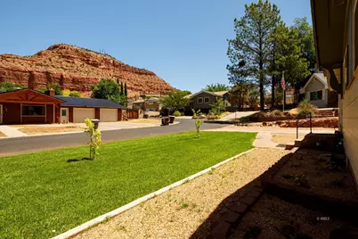 238 E 330 N, Kanab, UT 84741 - Photo 22