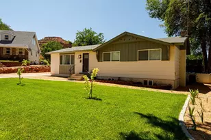 238 E 330 N, Kanab, UT 84741 - Photo 2