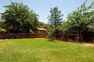 238 E 330 N, Kanab, UT 84741 - Photo 24