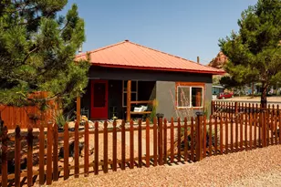 297 N 100 W, Kanab, UT 84741 - Photo 4