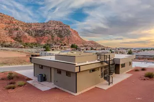 587 E El Valle Dr, Kanab, UT 84741 - Photo 42