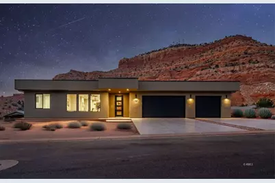 587 E El Valle Dr, Kanab, UT 84741 - Photo 1