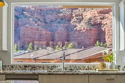 587 E El Valle Dr, Kanab, UT 84741 - Photo 16
