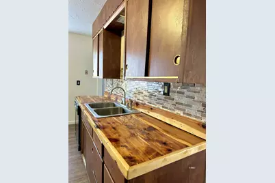 70 Main Street, Glendale, UT 84729 - Photo 8