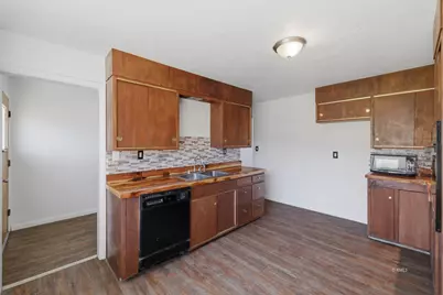 70 Main Street, Glendale, UT 84729 - Photo 10