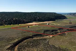 6205 N Johnson Canyon Rd, Kanab, UT 84741 - Photo 32