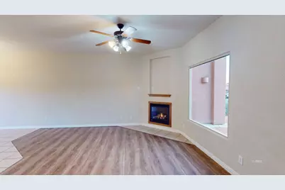 300 E 300 N #D7, Kanab, UT 84741 - Photo 2
