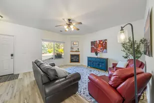 300 E 300 N, Kanab, UT 84741 - Photo 10