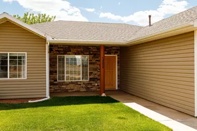 4860 E Boulder Bluff Blvd, Kanab, UT 84741 - Photo 1