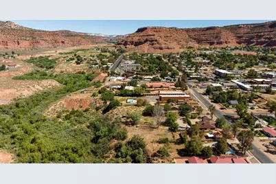 235 W 100 S, Kanab, UT 84741 - Photo 56