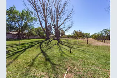 235 W 100 S, Kanab, UT 84741 - Photo 38