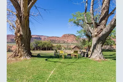 235 W 100 S, Kanab, UT 84741 - Photo 38
