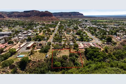 235 W 100 S, Kanab, UT 84741 - Photo 52