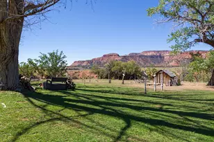 235 W 100 S, Kanab, UT 84741 - Photo 2