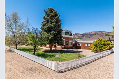 116 S 100 W, Kanab, UT 84741 - Photo 2