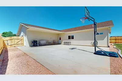 1613 S West Creekside Dr, Kanab, UT 84741 - Photo 38