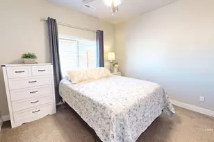 1613 S West Creekside Dr, Kanab, UT 84741 - Photo 26
