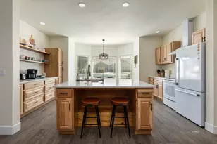 818 S Pear Tree Ln, Kanab, UT 84741 - Photo 10