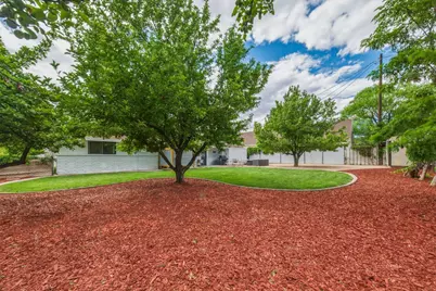 373 S 100 W, Kanab, UT 84741 - Photo 40