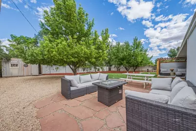 373 S 100 W, Kanab, UT 84741 - Photo 34