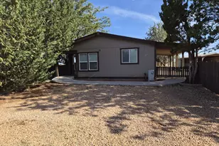 853 W Navajo Dr, Kanab, UT 84741 - Photo 1