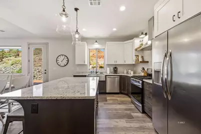 474 NE Los Barrancos Ln, Kanab, UT 84741 - Photo 14