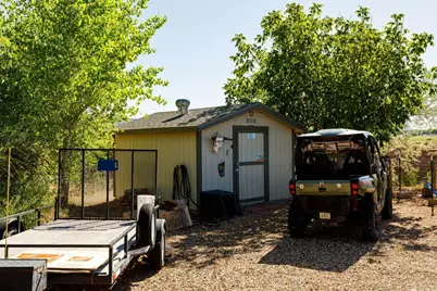 323 W Johnson Dr, Kanab, UT 84741 - Photo 40