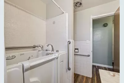194 N Main St, Kanab, UT 84741 - Photo 36