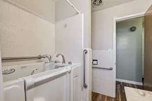 194 N Main St, Kanab, UT 84741 - Photo 36
