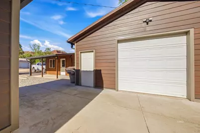 194 N Main St, Kanab, UT 84741 - Photo 44