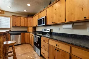 1505 W Elk Ridge Dr, Duck Creek Village, UT 84762 - Photo 4