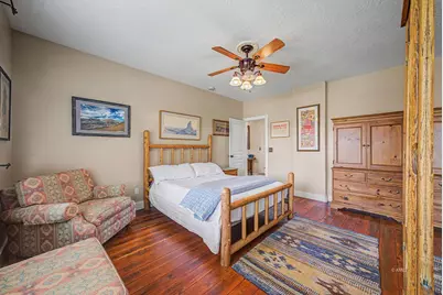 241 N 300 W, Kanab, UT 84741 - Photo 26