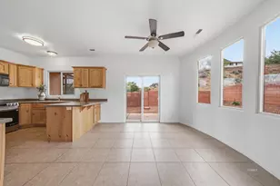 350 NW Los Barancos Ln, Kanab, UT 84741 - Photo 12