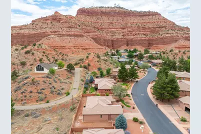 350 NW Los Barancos Ln, Kanab, UT 84741 - Photo 34
