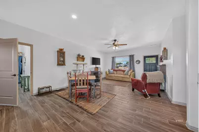 501 W Johnson Dr, Kanab, UT 84741 - Photo 8