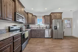 501 W Johnson Dr, Kanab, UT 84741 - Photo 8